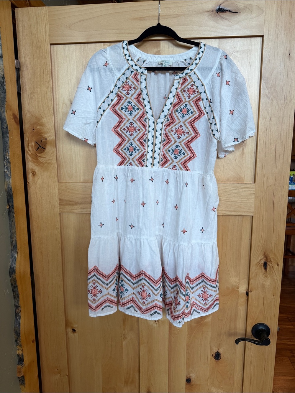 NWOT Sundance Chariya Coverup, White, Size M